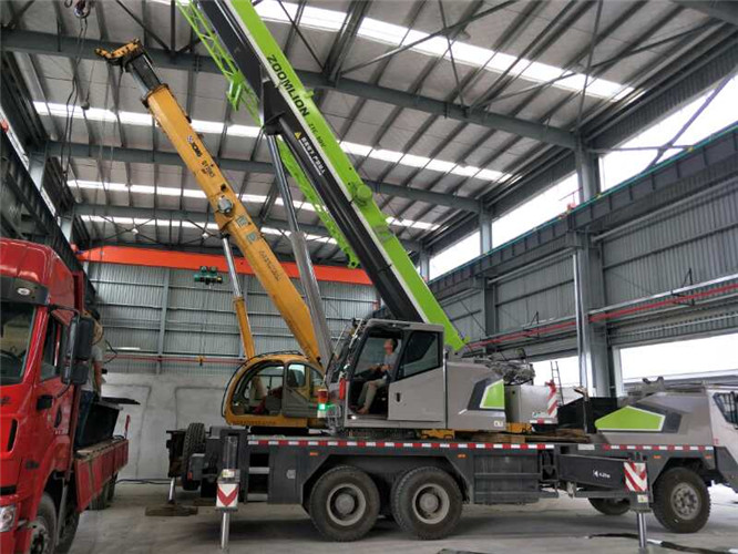 当雄县高空车出租需要注意哪些安全事项？